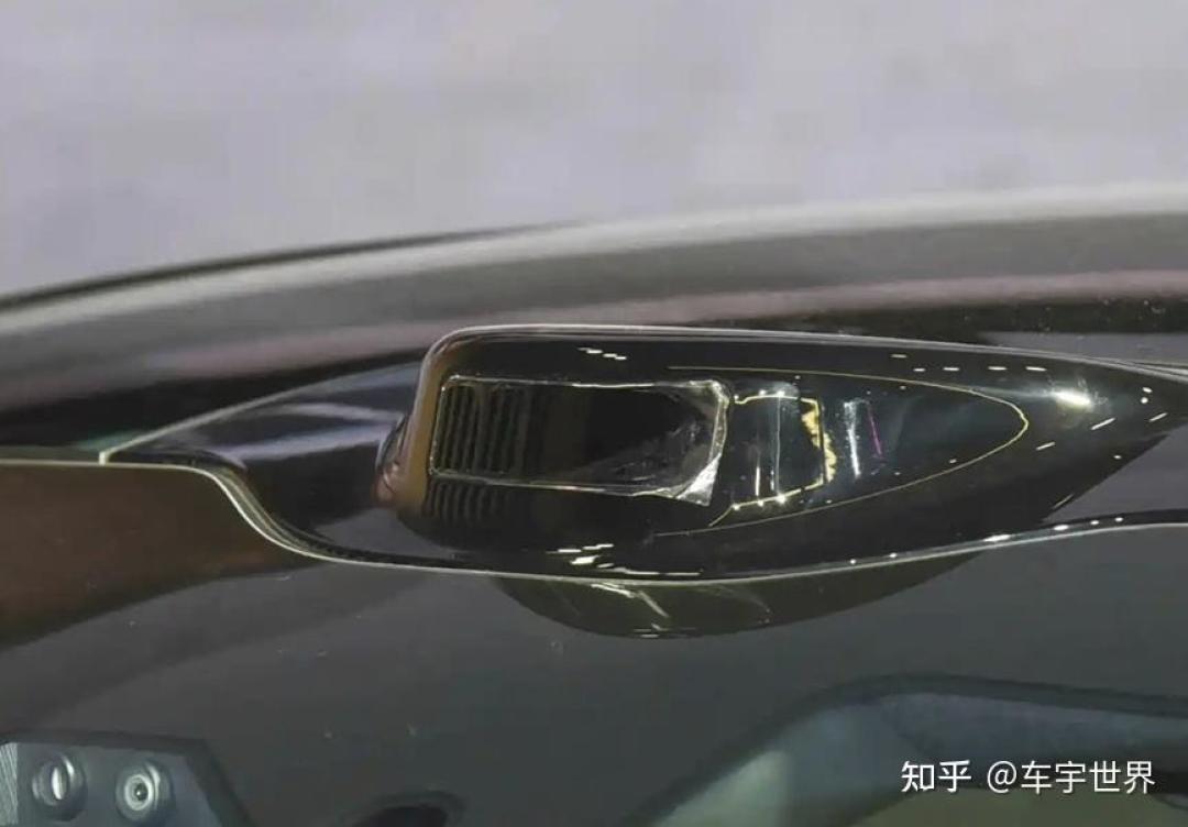 被嘲“换壳车”，9月卖出5103台：马自达电车翻身，靠的不是激光版