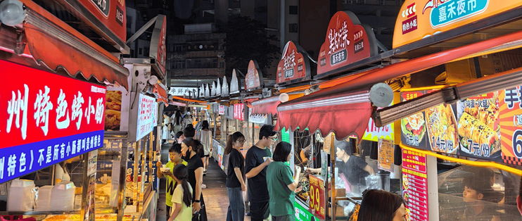 夜市这5种网红小吃看着香，实则脏到离谱，很多人经常买