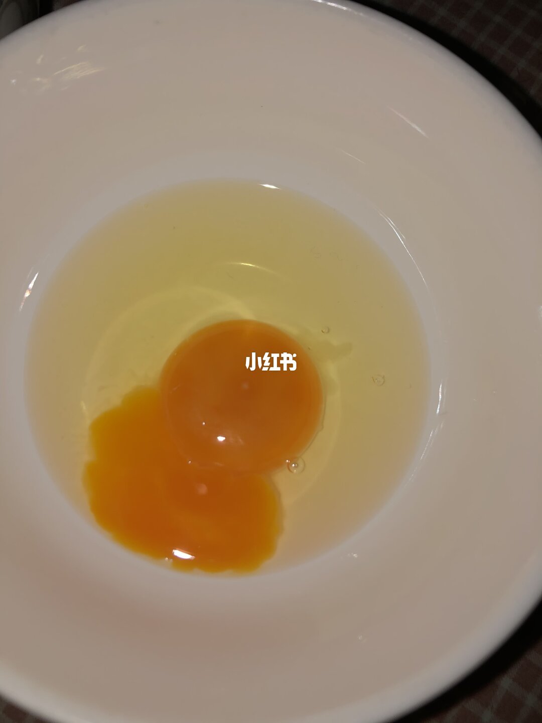 黄天鹅给每枚蛋都配了溯源码,可发霉散黄还是出在盒子里:8条投诉照出的'出厂后盲区',和3套自用规则