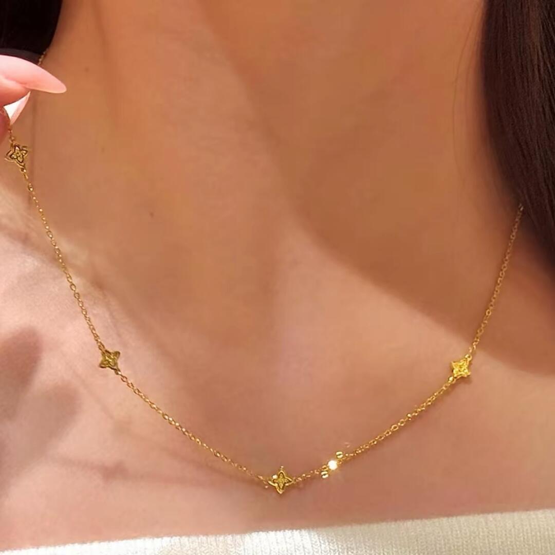 大妈三宝里最贵的那一件,这个月刚跌了两万:我把100克黄金四条渠道的到手账全算了
