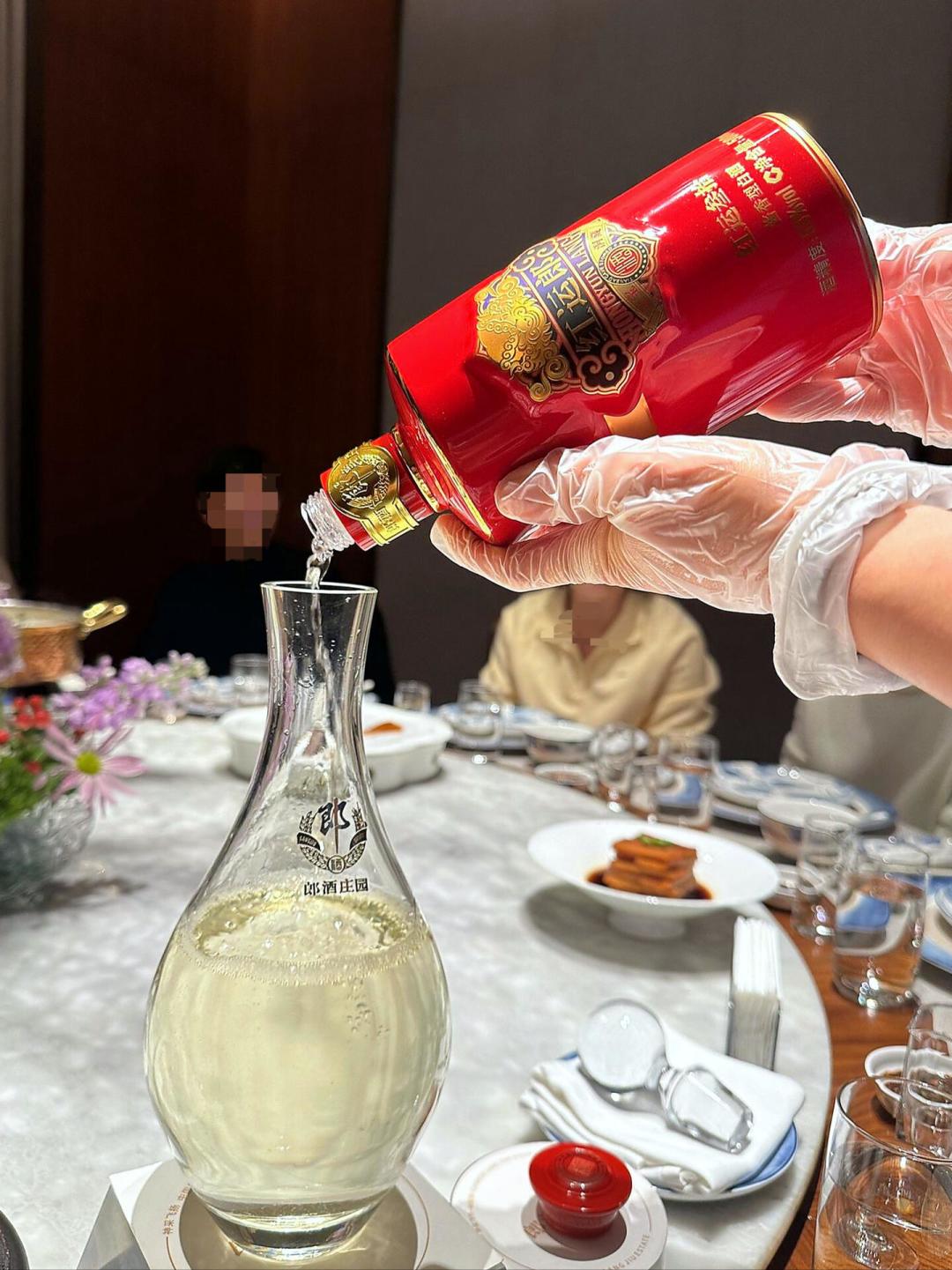 从18元小郎到2200元红运郎，双11前存好这张郎酒档位图