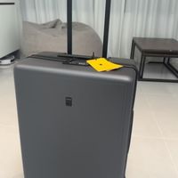 踩坑劝退！全新升级行李箱，一趟长途暴露所有短板