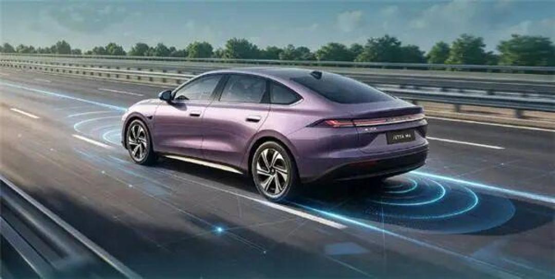 燃油捷达跌到裸车6.46万,纯电M6落地反超VA3:8万预算先算完这三笔账,再决定抄底还是等交付