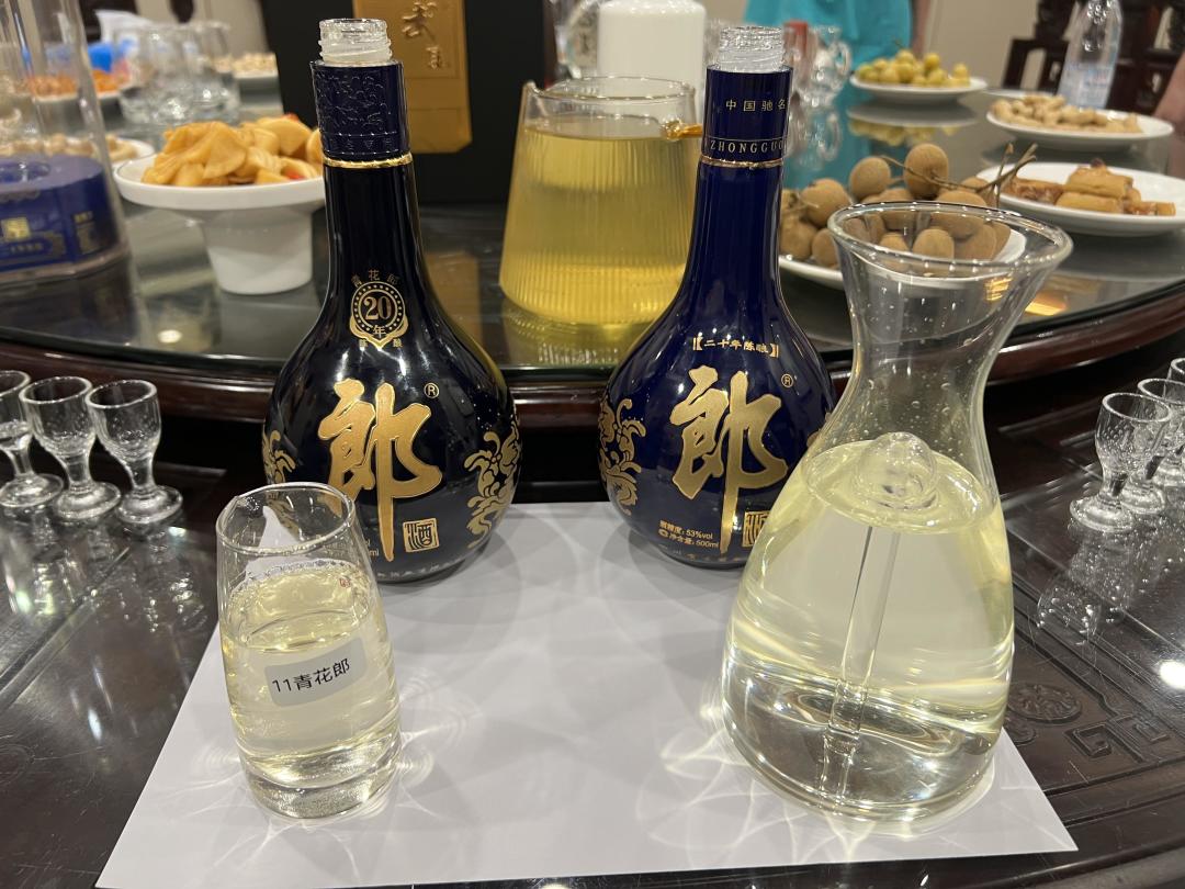 青花郎失守700关口:货架702、回收510、双11蹲550,三条价格线哪条是真的