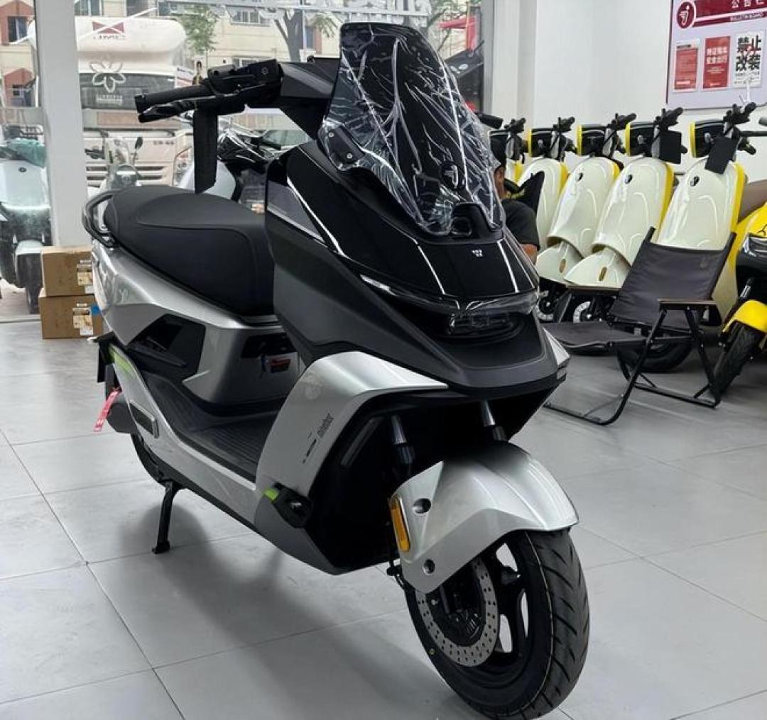 昨晚买、今早就降200:九号双11的三本账,门店价目表、20号放券节奏和无价保补偿