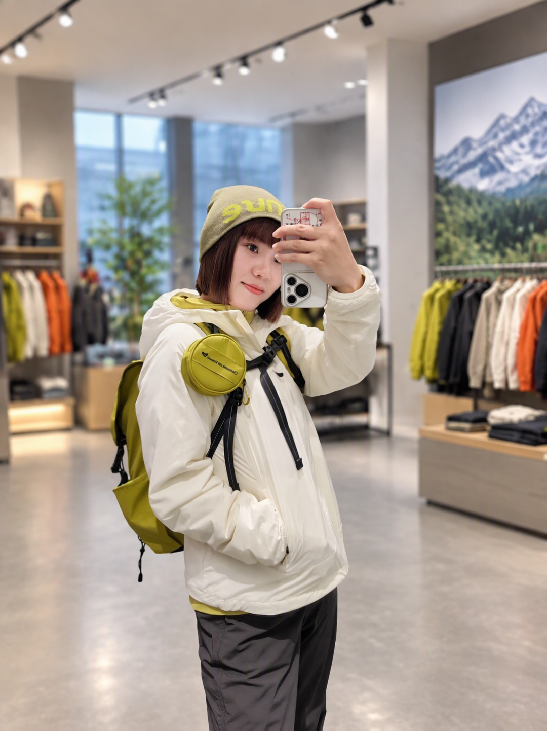 一半山系笔记在卖冲锋衣:统计 60 篇内容、拆开三场争议后,这份秋冬穿买指南请收好