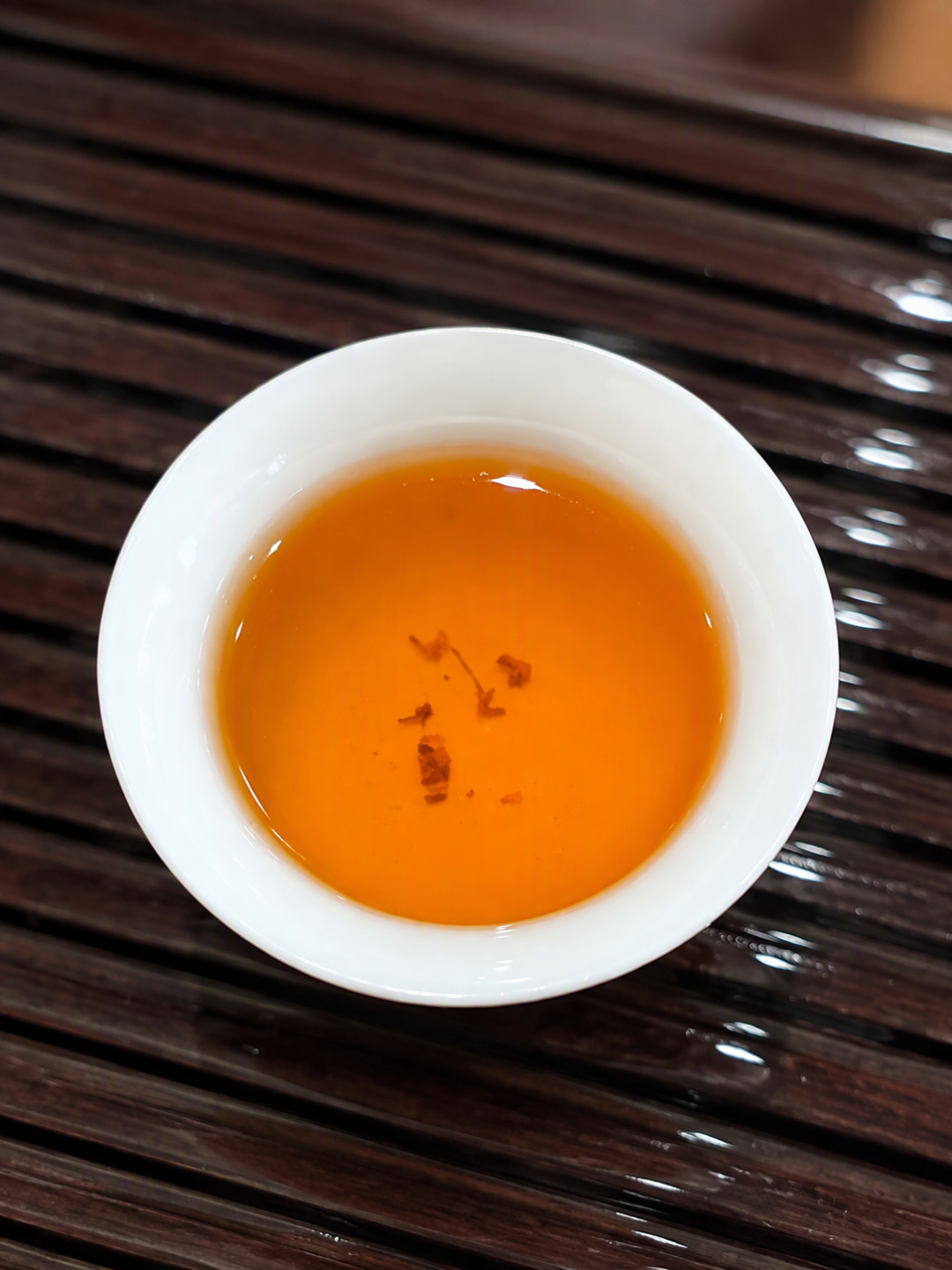 绿茶和单丛的水温要相反?没有温度计,看泡就知道