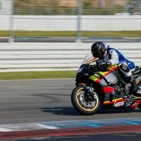 降温别急着封车：挡风被会被罚，这5样才是冬天骑行的底气