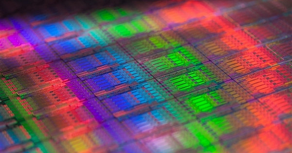 Intel布局20年后的半导体芯片技术：CFET、3D堆叠、混合键合等都要上