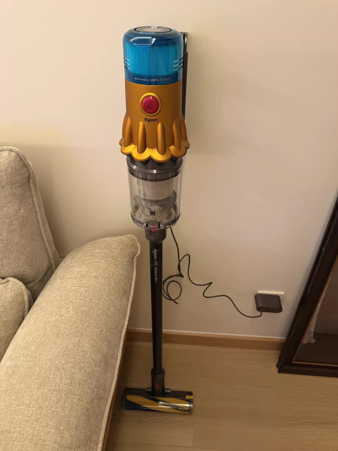 戴森吸尘器