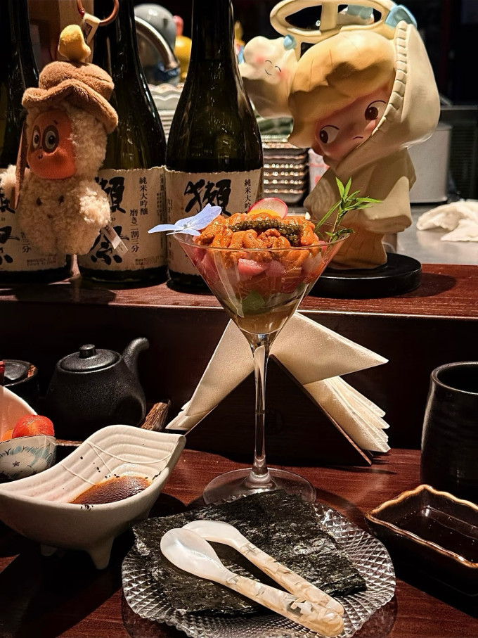 聚会餐饮