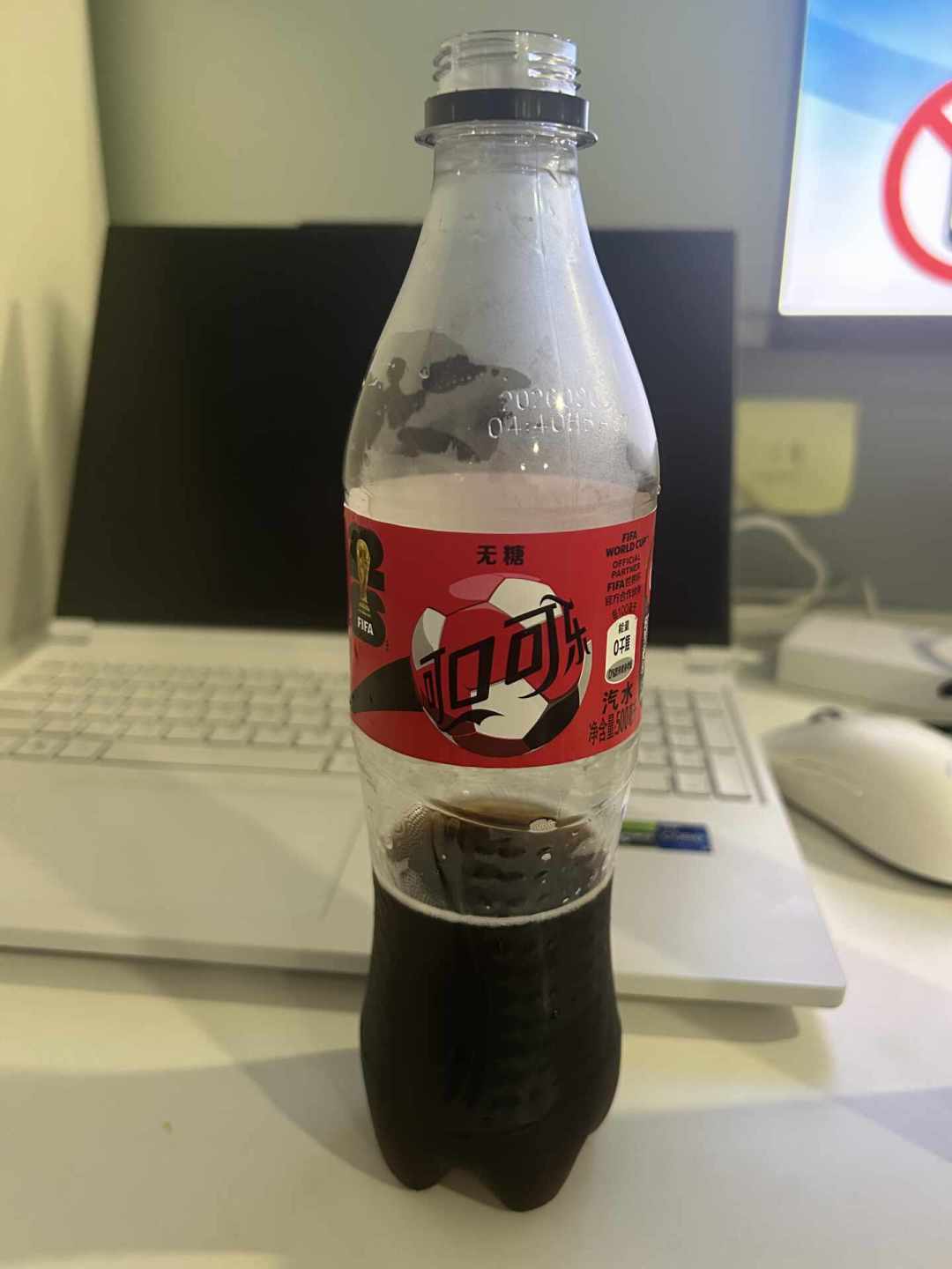 每天喝无糖饮料，要逼自己换白水吗？493人两年试验：不用急