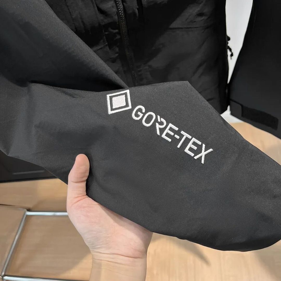 GORE-TEX五十年：一拉，拉出了全世界户外人身上的那层膜