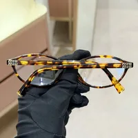 双11网上买镜框先别只看脸型图｜量完脸宽、瞳距这2个数，下单页再核对这2行
