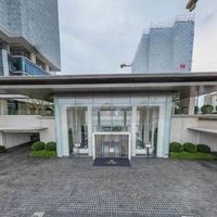 柜台劝我减少月供，我把两种选法各算了一遍