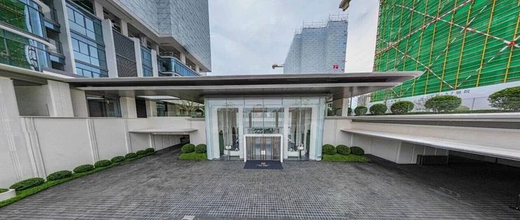 柜台劝我减少月供，我把两种选法各算了一遍
