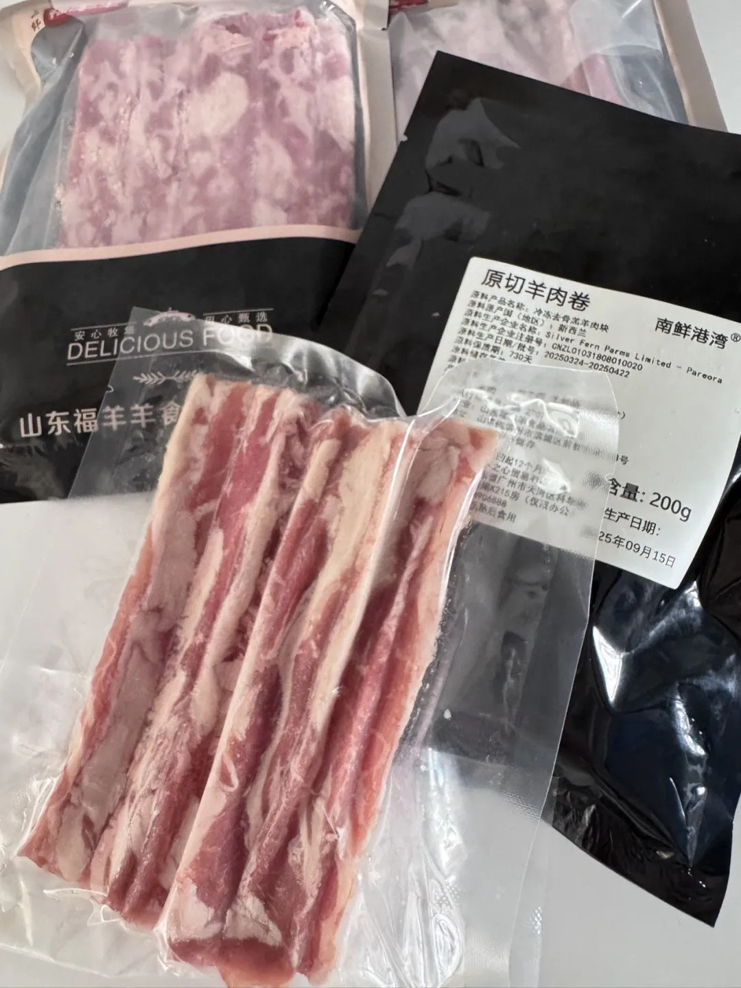 羊肉40元一斤,街边羊肉大串是刷羊油的鸭肉:摊主说你吃不出来