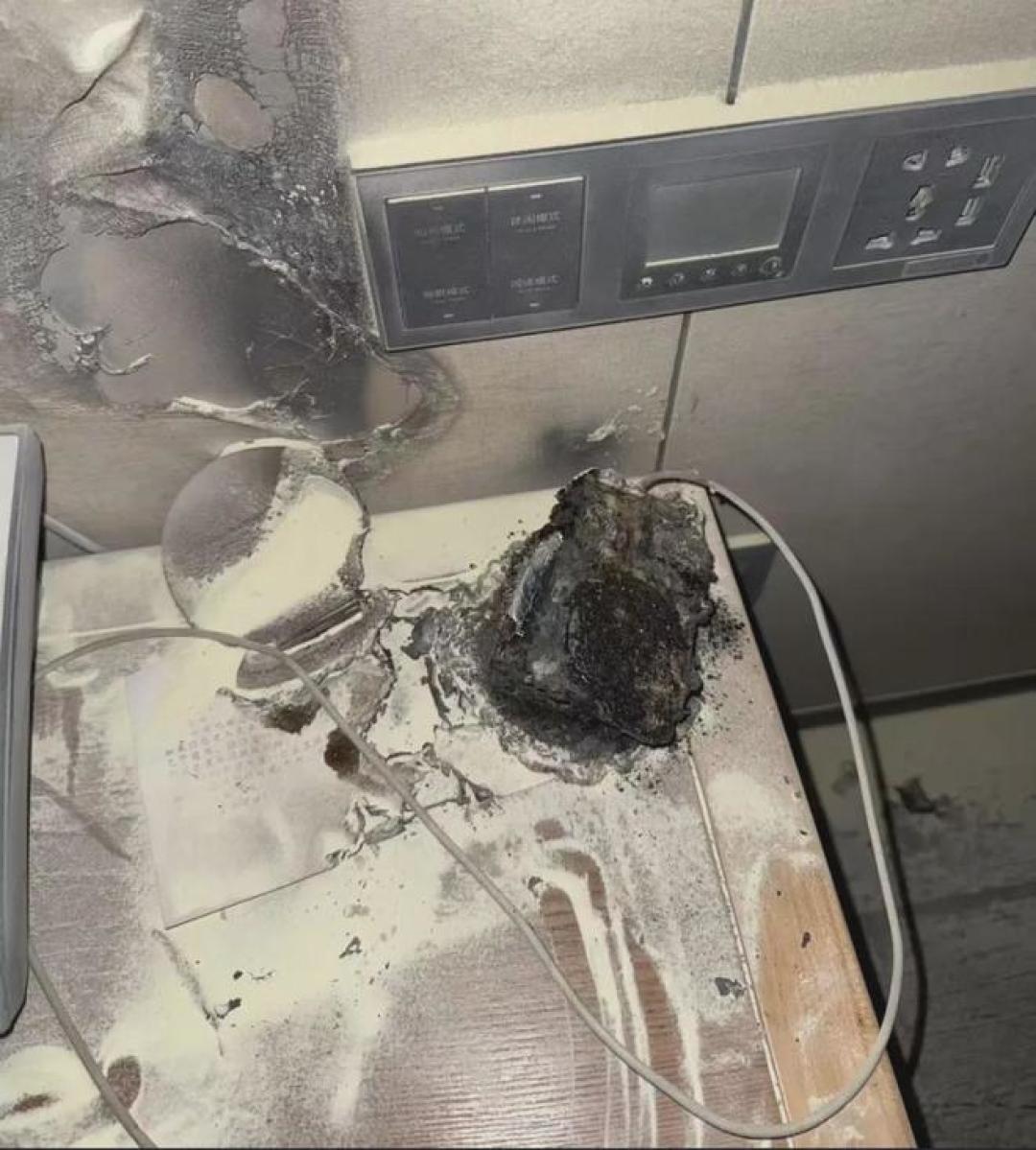 驾车途中副驾旁突发爆燃，厂家电话提示"号码不存在"：这个充电宝召回49万台，只找回了三分之一