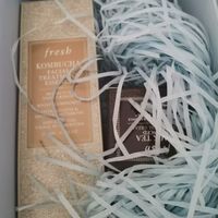 馥蕾诗开箱：赠品竟比正装香？