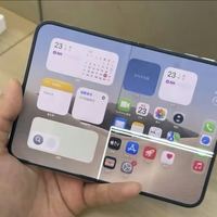 「全网最晚退货帖」撞上「门店排长队」：双11蹲 iPhoneDuo 的首发党，付定金前先把价梯、适配、维修这三本账对完