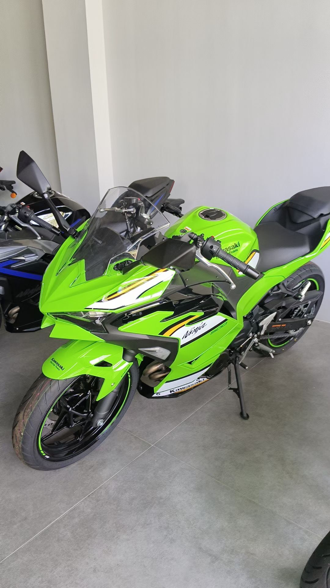 凯旋官降1万9、川崎砍到3万、GSX250R跌到1万8：摩托