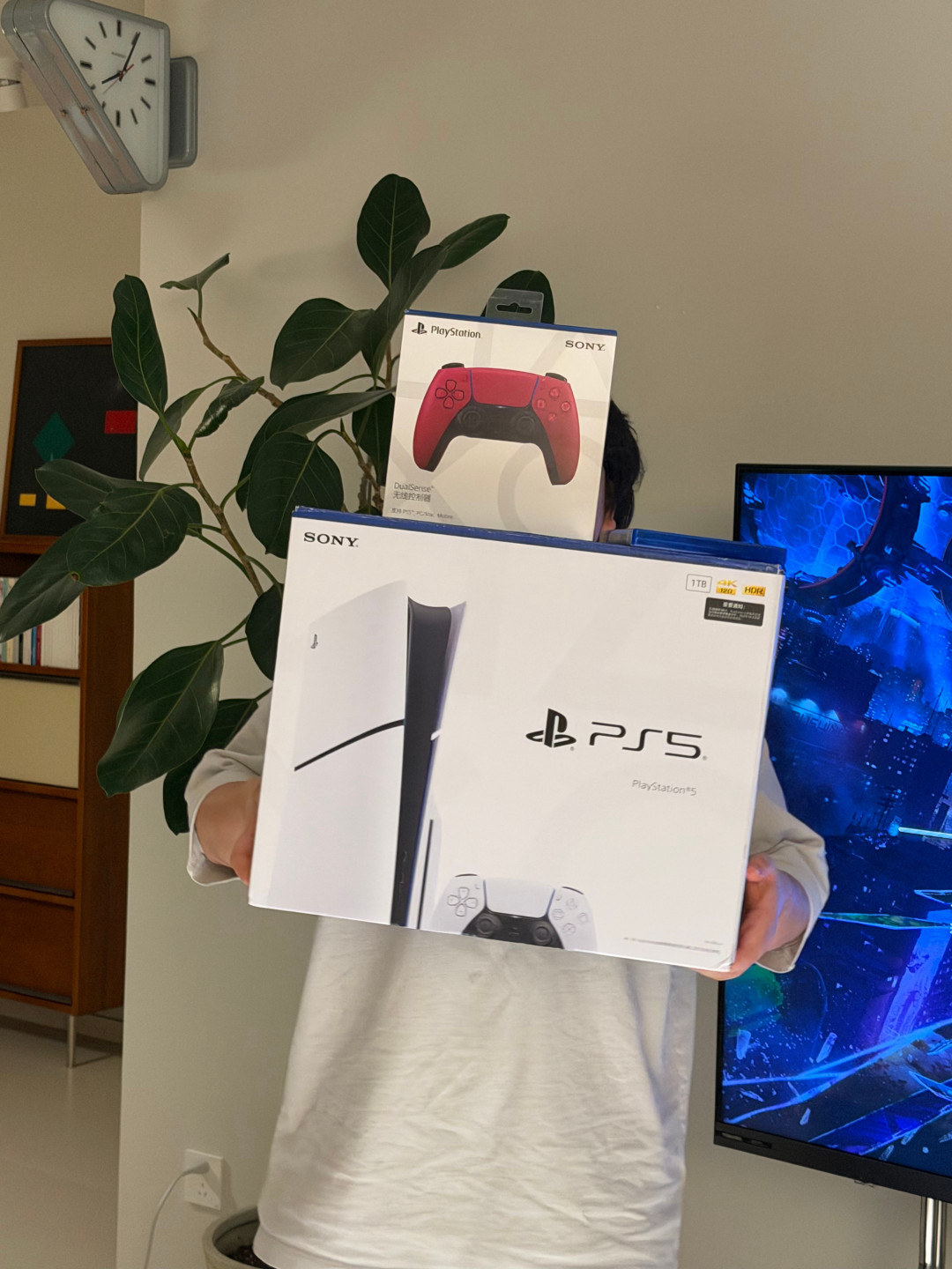 「PS5 Pro第三方挂到一万三」撞上「国行Slim跌到3159」：GTA6发售前上车的对账党，付尾款前先把价梯、机型、回血这三本账对完