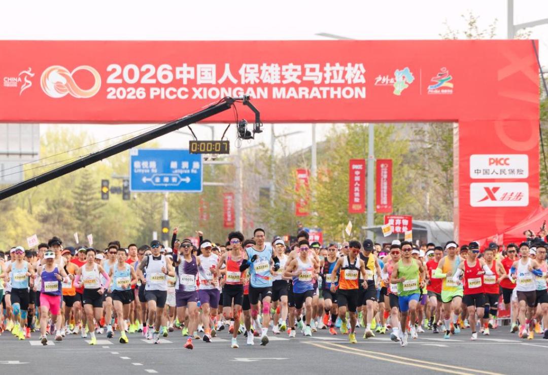 9岁儿子被拴绳跑全马、禁赛3年冤吗?带娃跑步,先算清这三本账