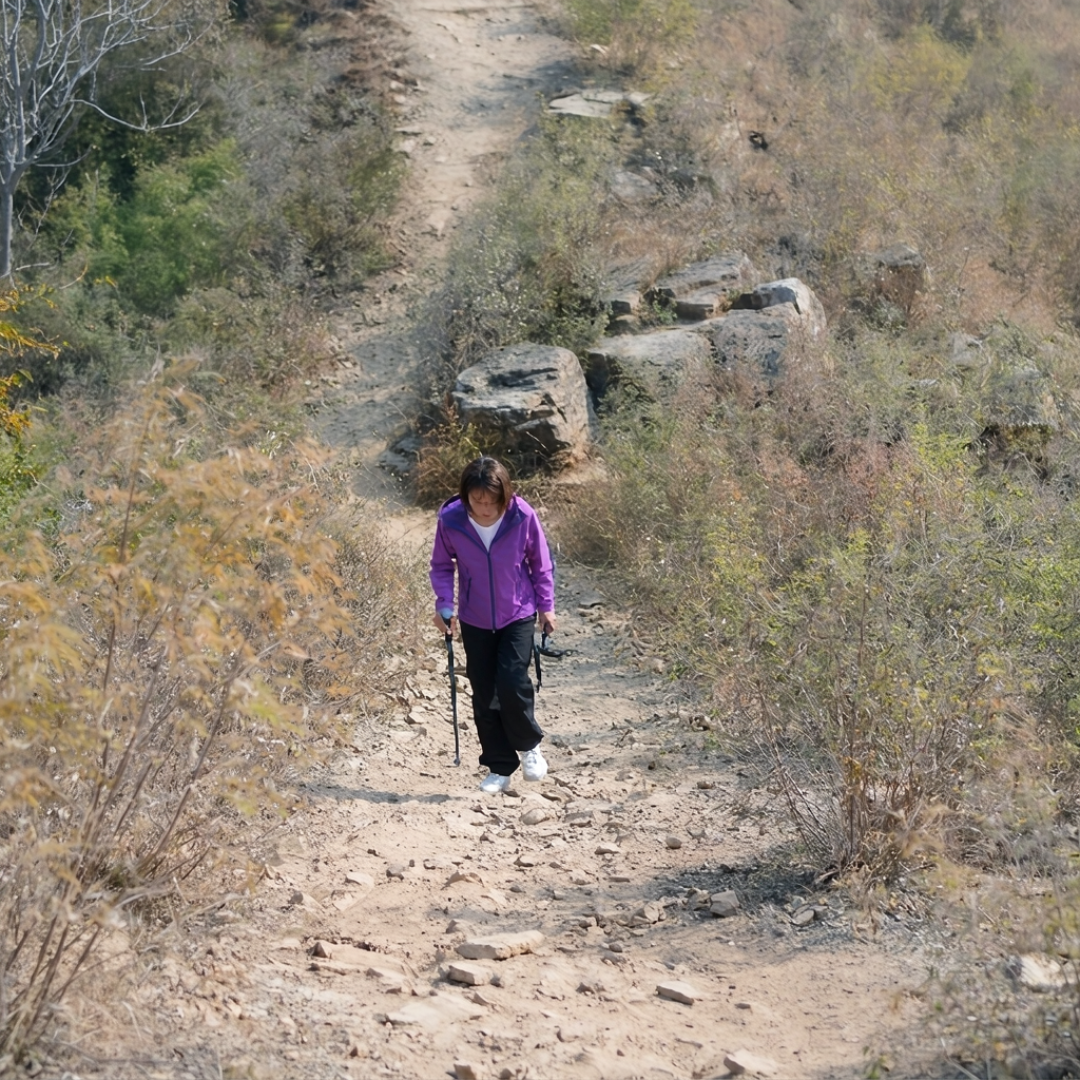 双11抄作业买冲锋衣的注意:你凑到250,它可能只陪你爬一次山