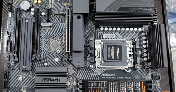 等了四年！AMD 600系主板终于能看芯片组温度了：X670E等全支持
