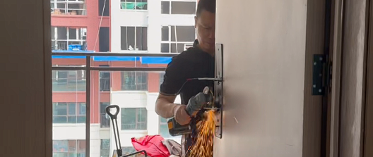 商铺换锁这件事，老板最该先想清楚权限