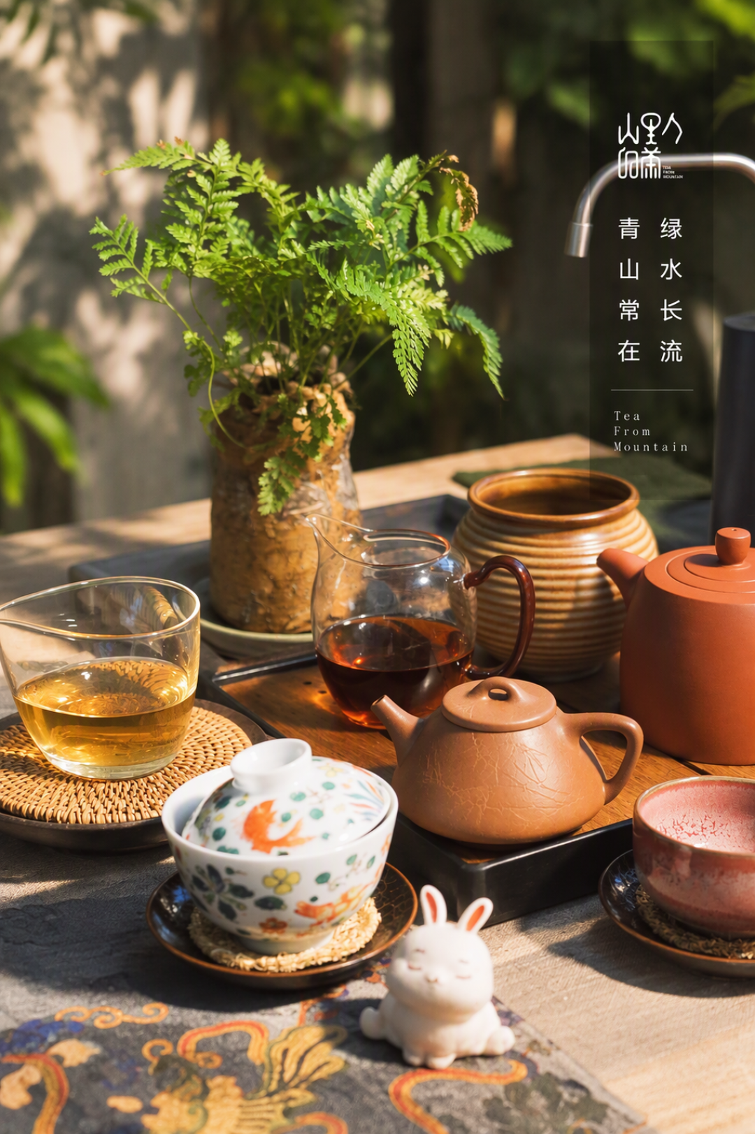 盖碗烫手到喊“沸沸沸”？5分钟给你讲透：八成问题出在器型，不在手法