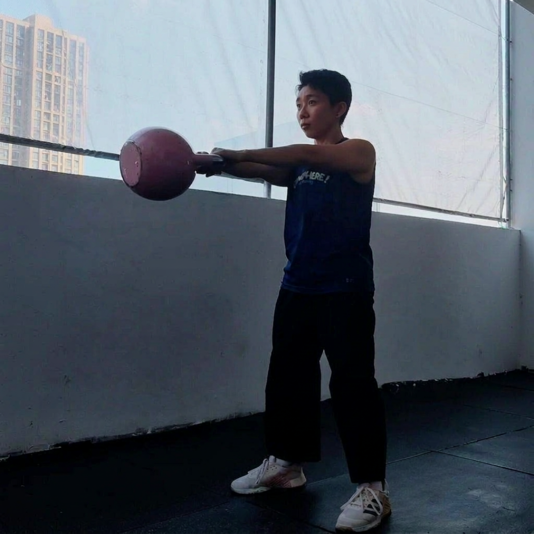 一个壶铃受伤帖,评论比点赞还多:翻遍三个平台,疼的位置拼出一张