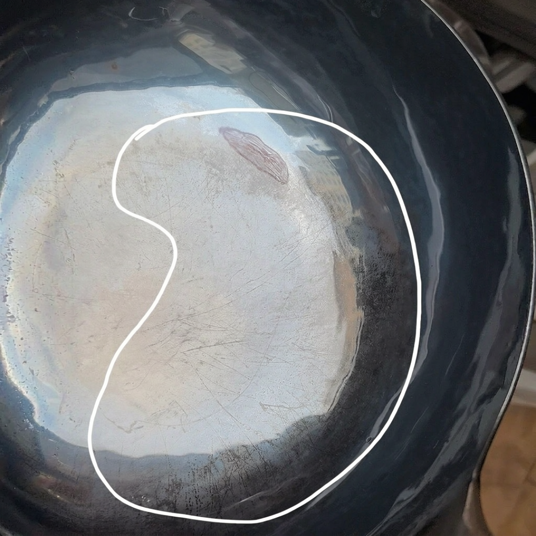 一顿西红柿炒蛋，炒掉了臻三环的烤蓝：蓝层、氮化层、油膜，到底哪层才防粘？