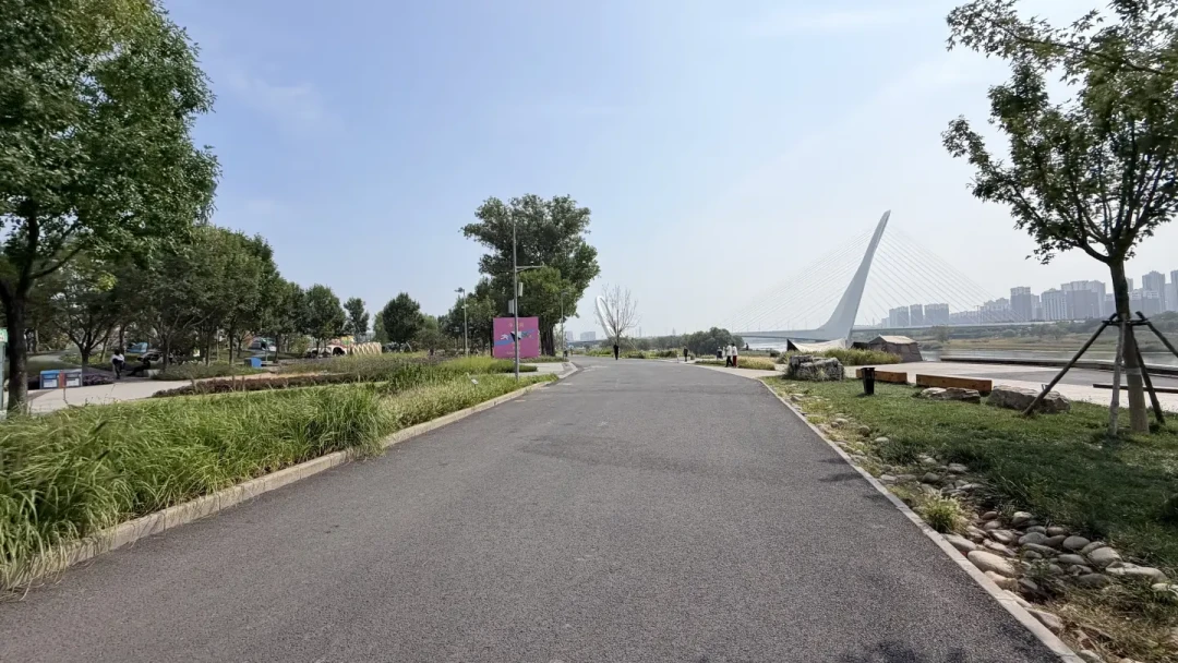 永定河绿道焕新贯通:单程8公里骑到莲石湖,折叠车+地铁这样骑