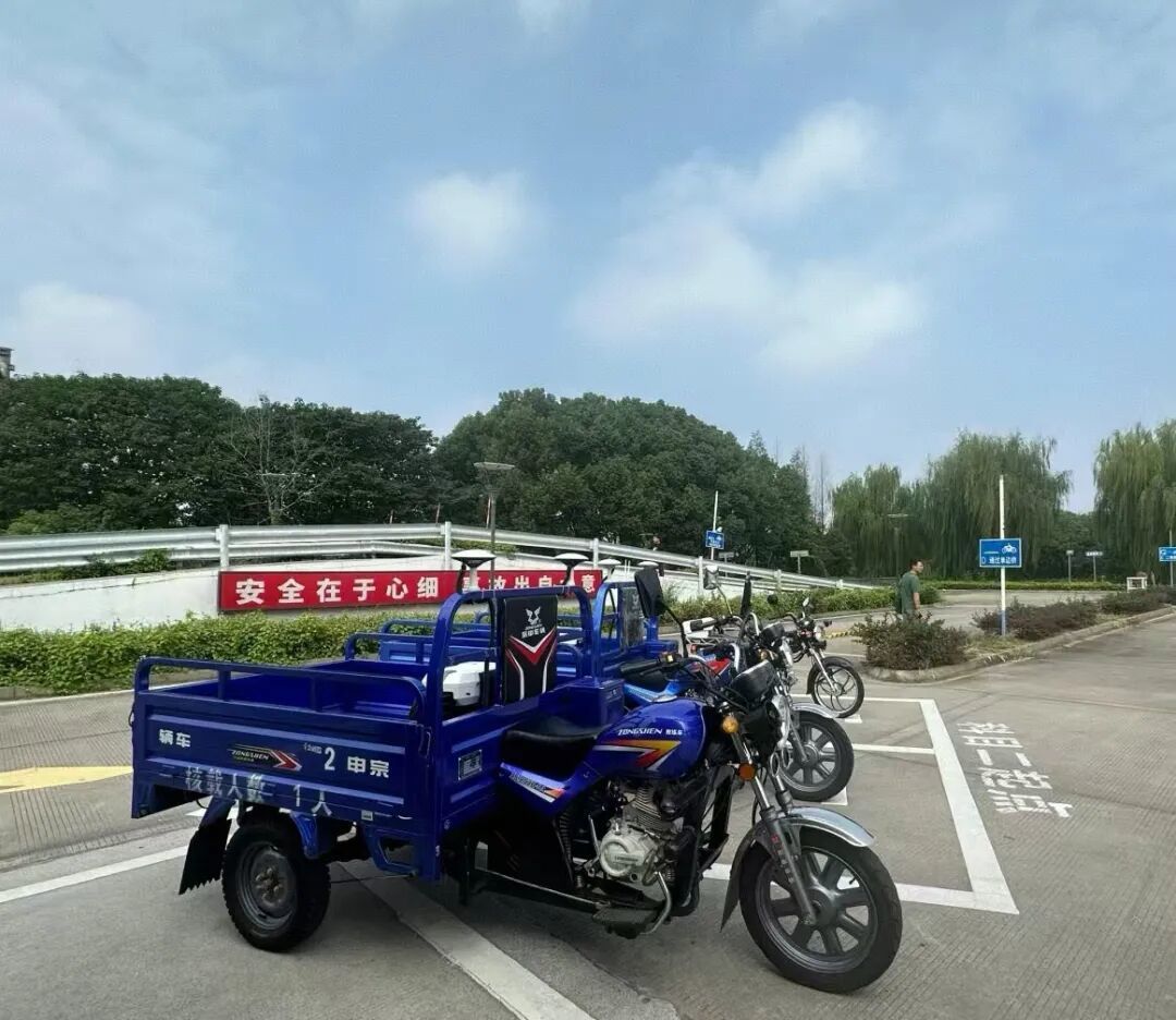 双11驾校把D/E照卖到588，官方考试费只收一百出头：掏钱前先问清这588包了什么、包几次补考