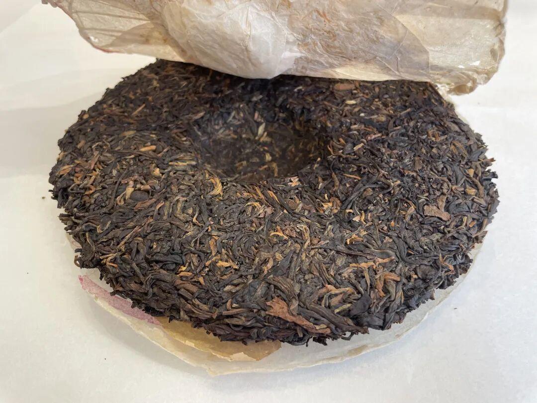 2601玫瑰大益复刻上市：三十年紫大益谱系，买前别认错版本