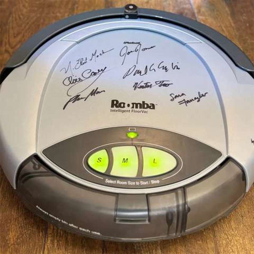 iRobot 被自家代工厂接盘了：所谓