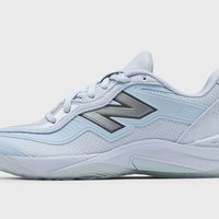 Kawhi V冰蓝新色亮相，991V2涨至250美元 | 休闲运动鞋10.27日报