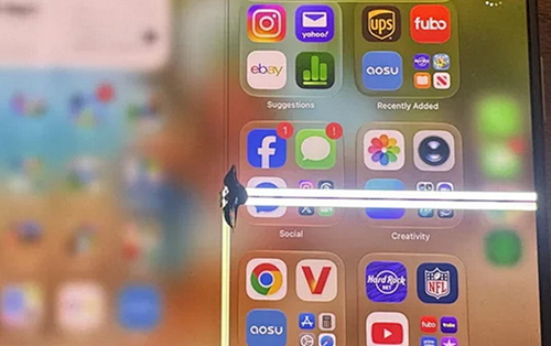 问题不断，iPhone Duo从溢价过万到破发，仅用不到3天时间   
