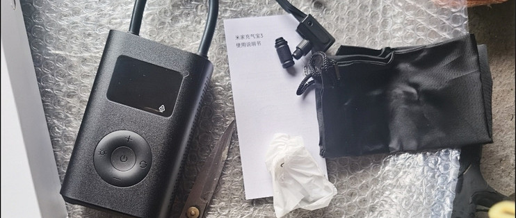 自驾游必备便携充气泵