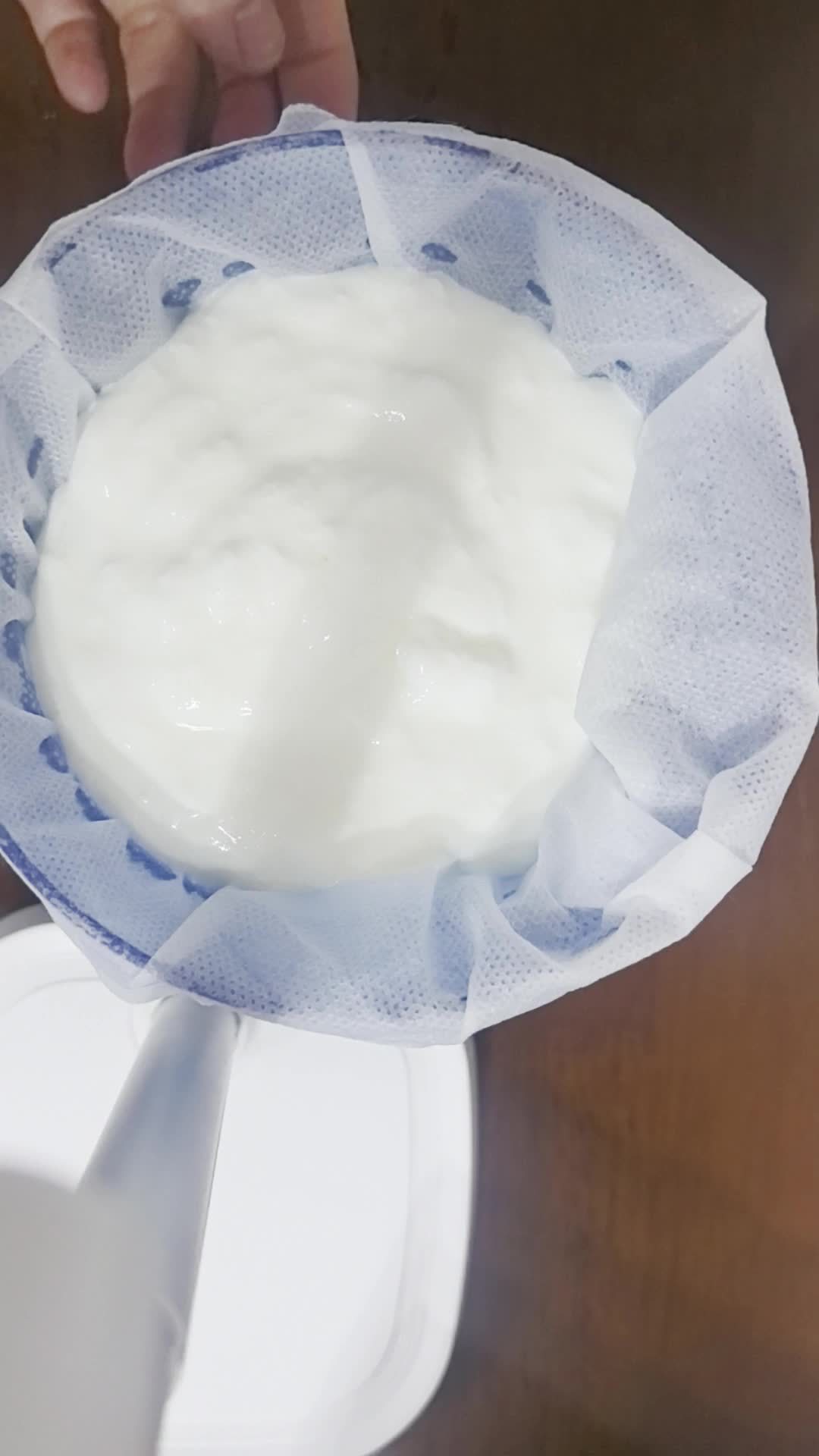 自制酸奶变粉了？别刮刮表面留着做引子，粘质沙雷氏菌怕杀菌不怕刮