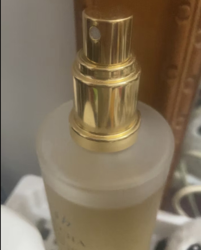 爽肤水