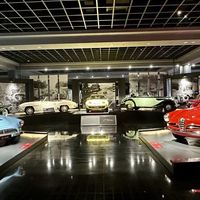 藏了几十年的车终于能合法上路了：40城试点，但先过30年门槛