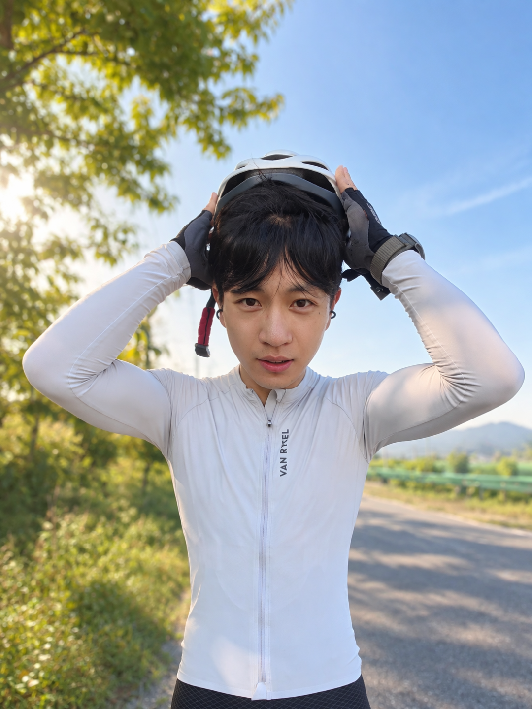 想骑百公里回家?先算一笔账再说