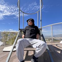 黑灰配色CityWalk穿搭实录