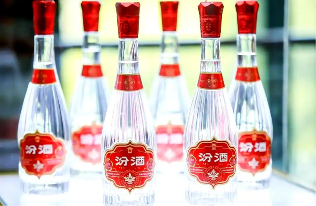 15块的光瓶酒卖到98,到底升级了啥