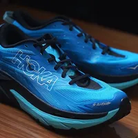 中底从4mm加到44mm、名字里去掉Speed：HOKA Mafate 5 越野跑鞋到底改了什么