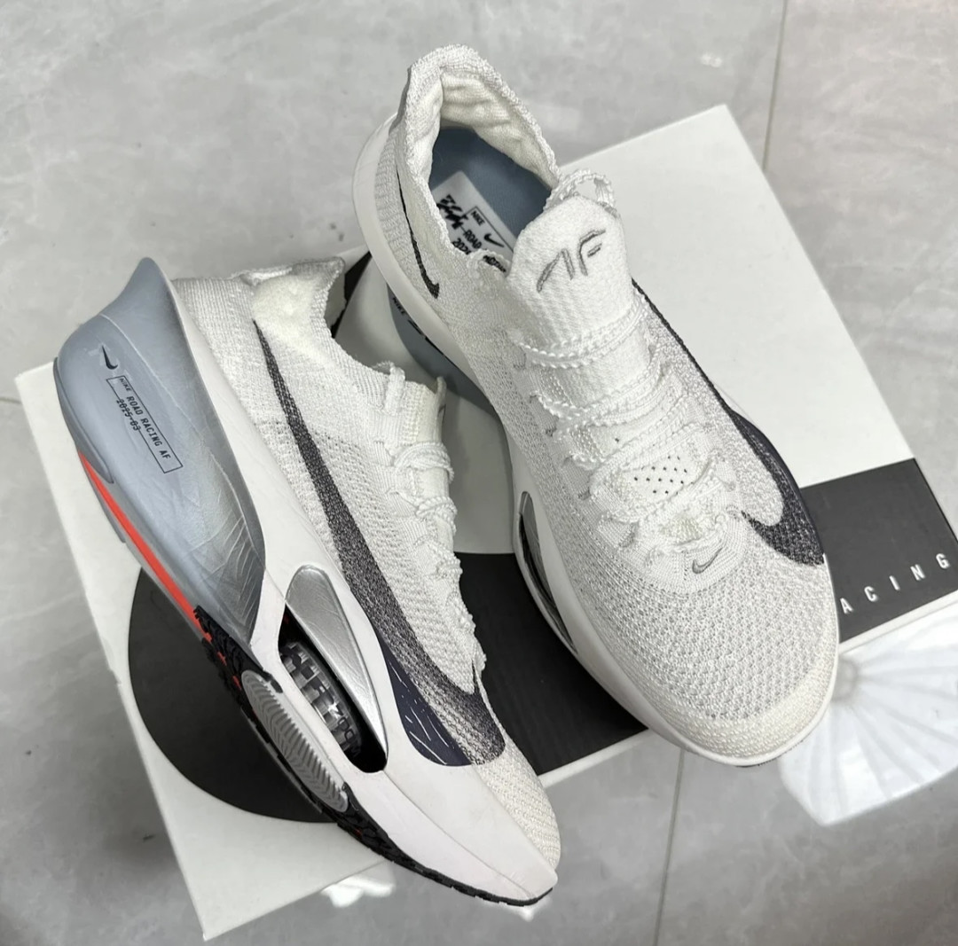 Nike Alphafly 3 前掌两块气垫,是噱头还是真有用