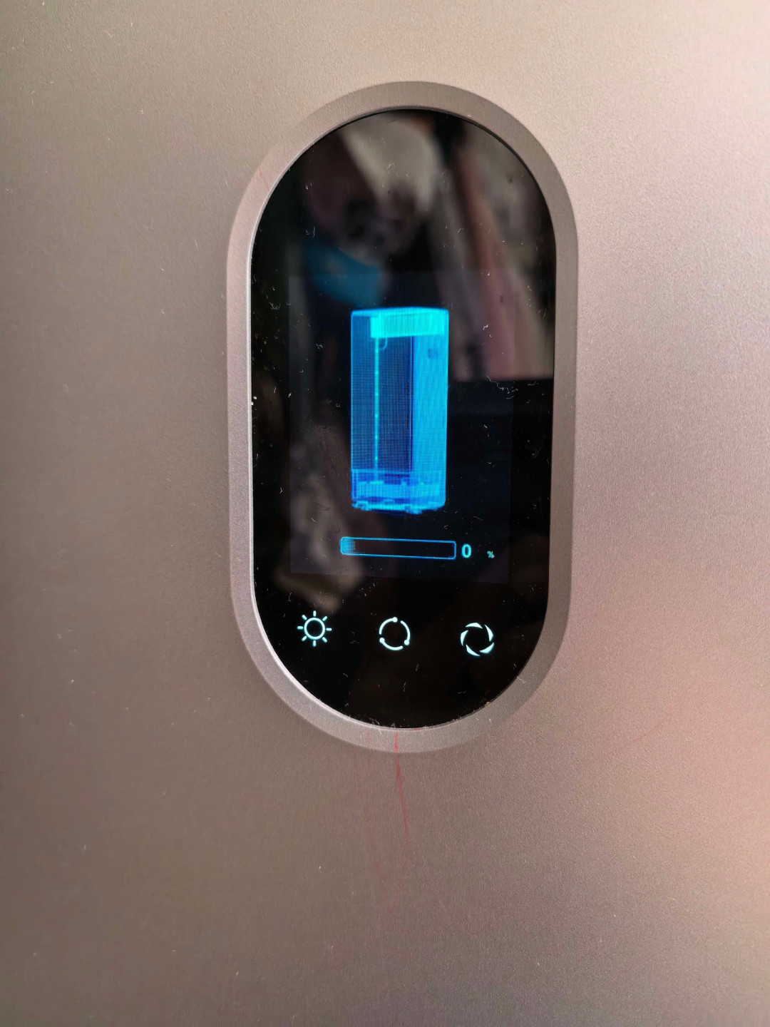 双11给娃买加湿器：自来水加不加，得看加进哪台机器；真正碰不得的，是你自己倒进去的那一手