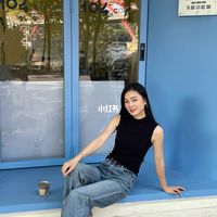 AI 假探店视频被批量生产，两家新咖啡店值得去 | 美食探店10.26日报